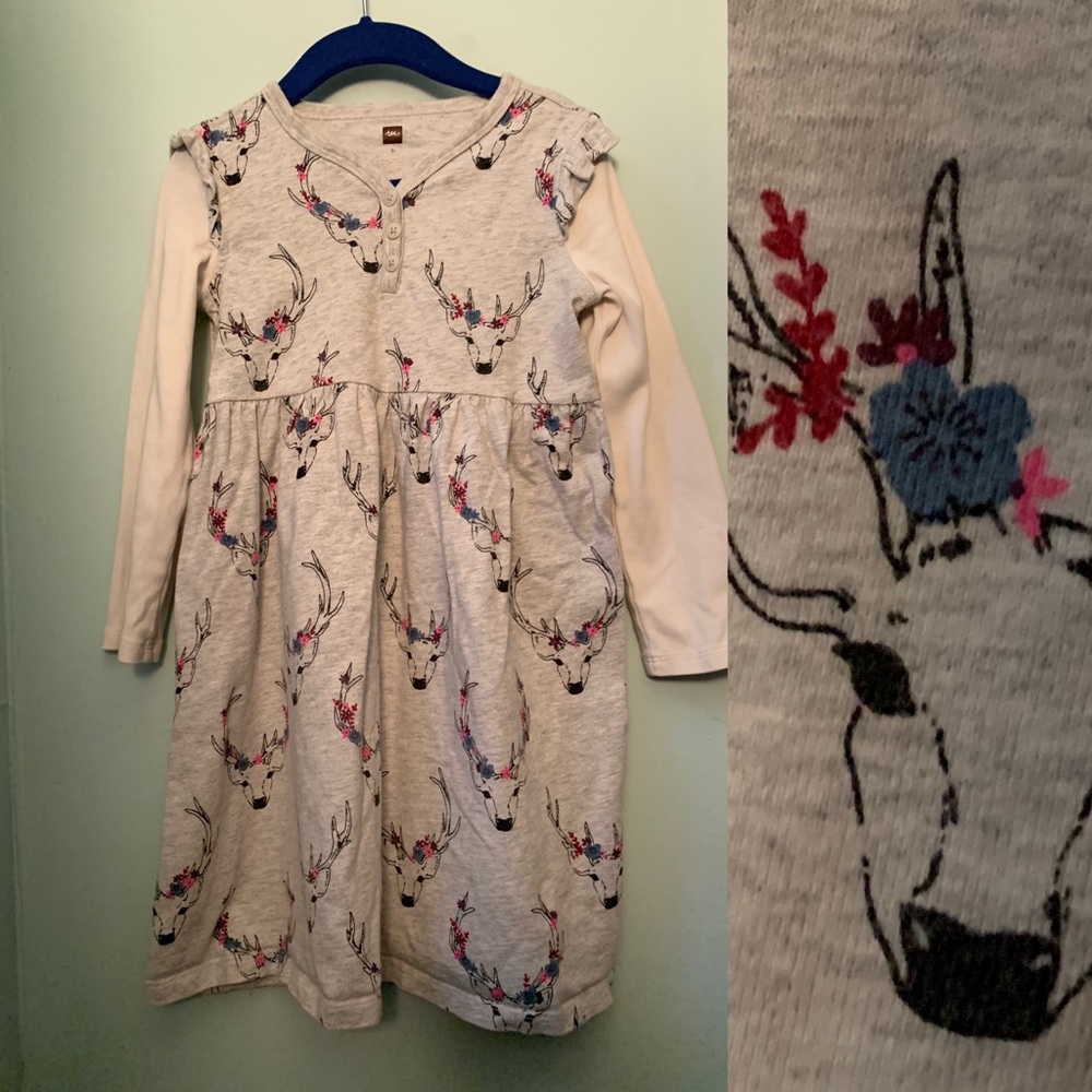 Stag and flower 🌺 Tea dress for fall